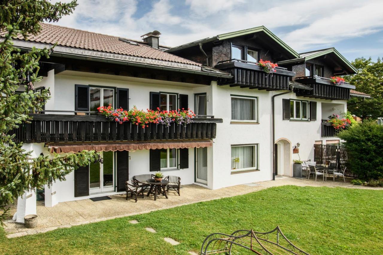Готель Gaestehaus Schmid Оберштауфен Екстер'єр фото